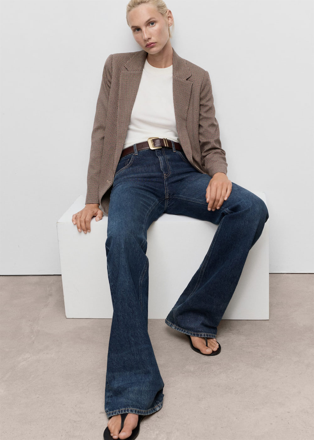 Double-breasted micro-houndstooth jacket – Bild 6